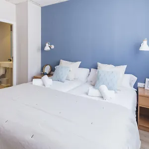 Bypillow Mumm ** Vilanova i la Geltrú